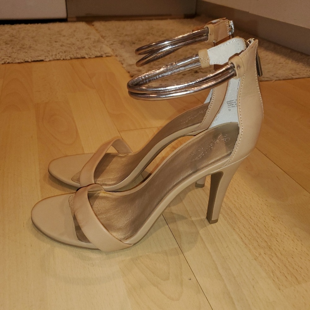 Seychelles Tan with Silver Ankle Strap Heels